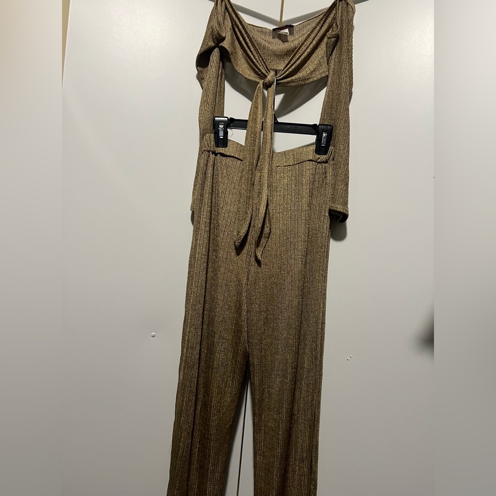 Gold bronze two piece set